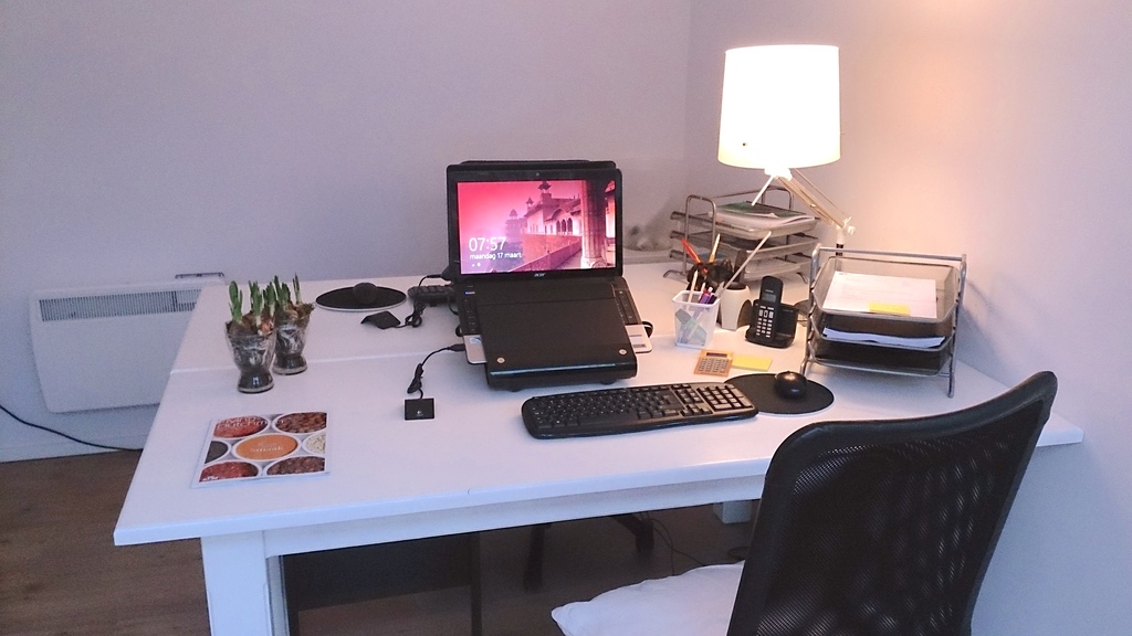 Emma samen-werk-ruimte-flex-werk-plek-klein vergaderen